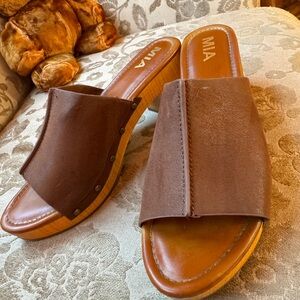 MIA leather high heels